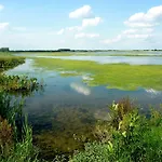 De Brabantse Biesbosch Hotel
