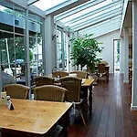 De Brabantse Biesbosch Hotel
