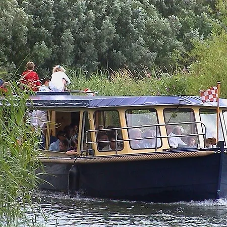 De Brabantse Biesbosch Hotel 3*