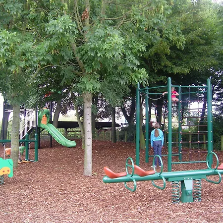 De Brabantse Biesbosch Hotel