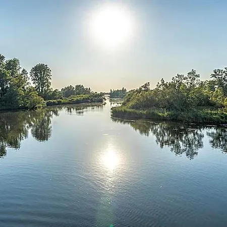 Ξενοδοχείο De Brabantse Biesbosch 3*