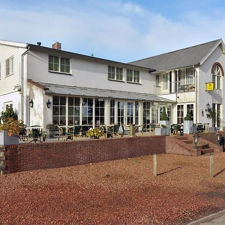Otel De Brabantse Biesbosch
