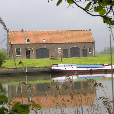 De Brabantse Biesbosch Hotel 3*