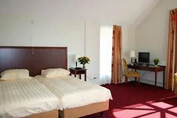 Hotel De Brabantse Biesbosch 3*