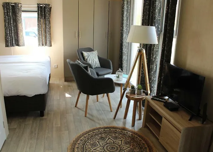 De Brabantse Biesbosch Hotel