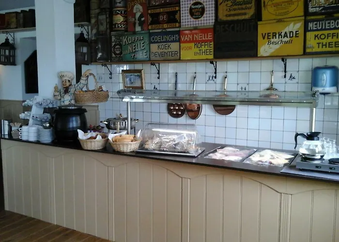 酒店 De Brabantse Biesbosch 3*