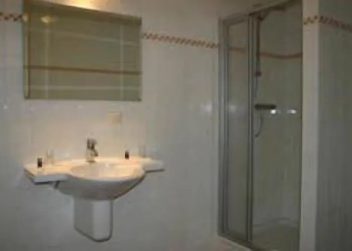 Отель De Brabantse Biesbosch