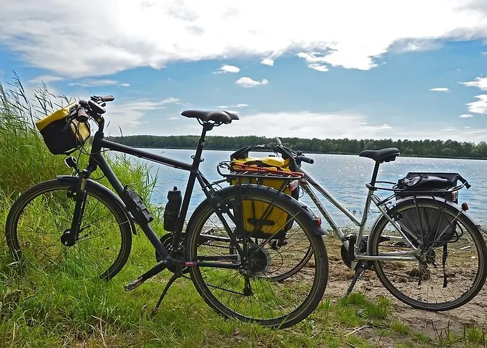 Отель De Brabantse Biesbosch